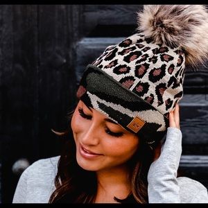Camo Leopard boutique fur pom hat!! New beanie